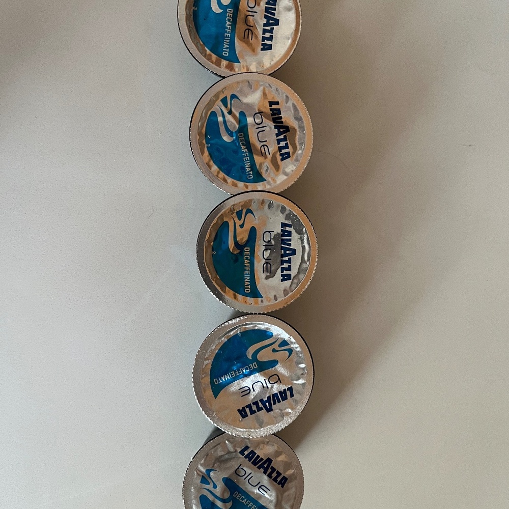 6 decaf Lavazza espresso pods